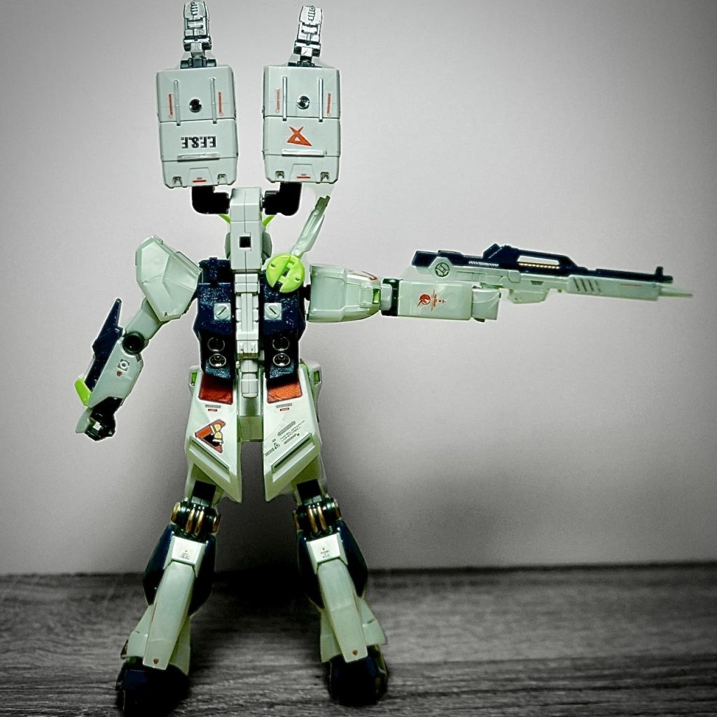 νガンダム νGUNDAM（サイコフレーム発光イメージカラー）by Pandaddy&Co.–5枚目/制作者：Pandaddy