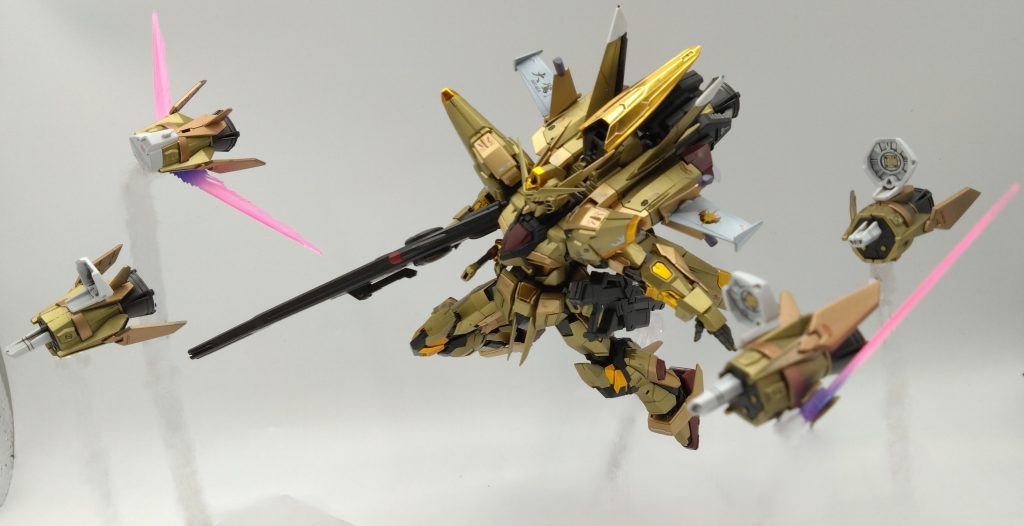 マルチバレルオールレンジ攻撃ジャガンナート率いるザフトクーデター軍特に古参兵兵はこのアカツキの動きを見てあれは鷹・・エンディミオンの鷹がきたと恐れていたという・・