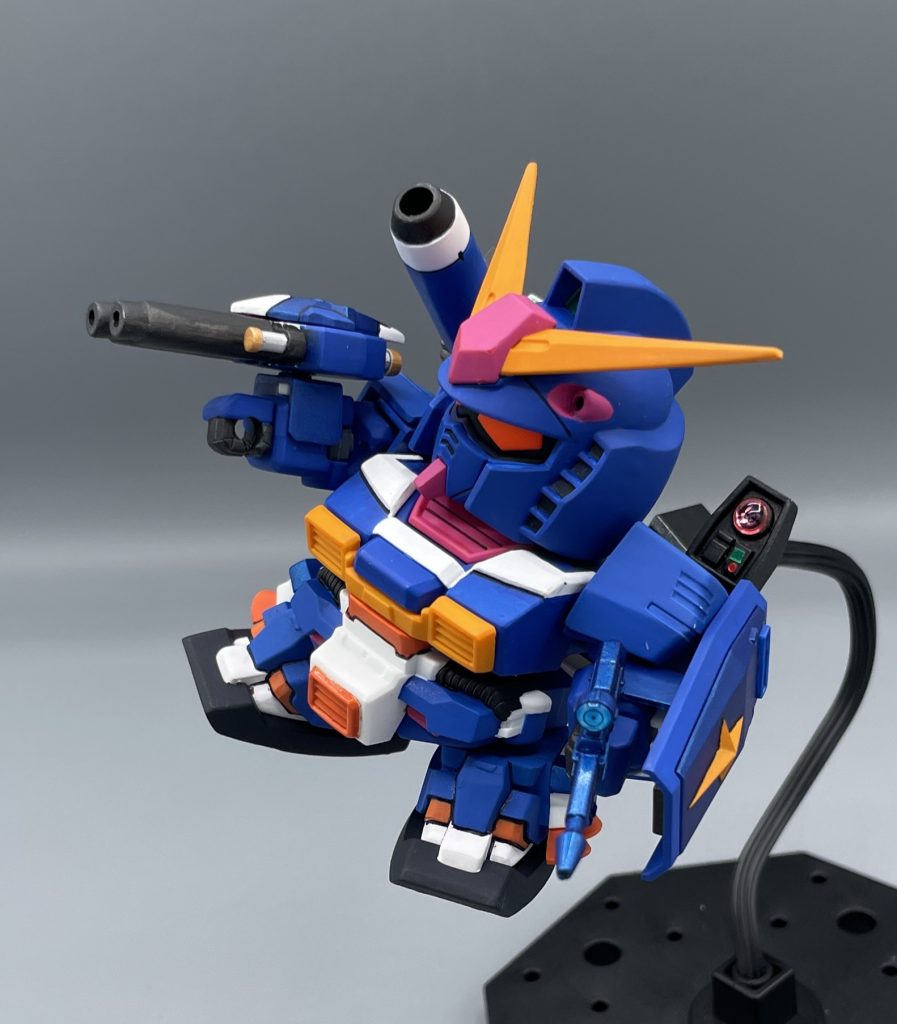 ショルダーキャノン&タブルビームガンで攻撃ッ!!