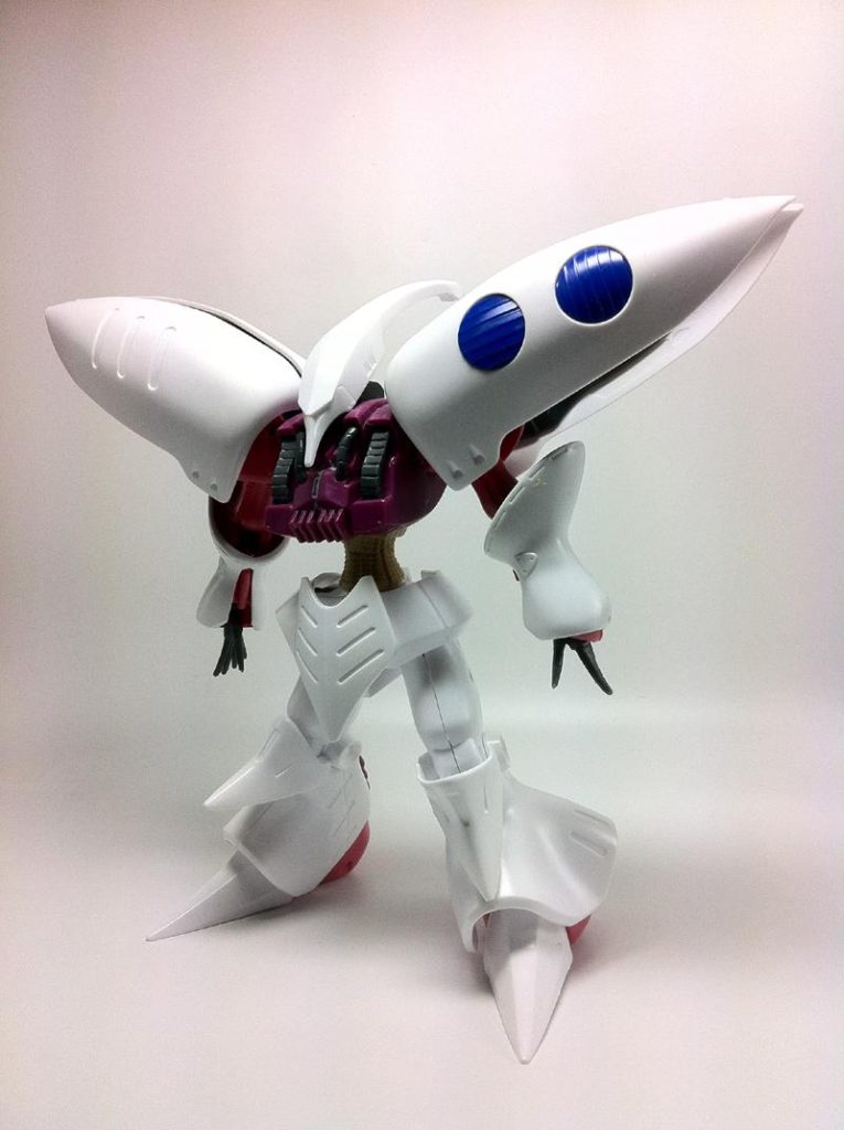 ウエストのパーツは、モーターヘッド・エンゲージのものを型取り複製しています。