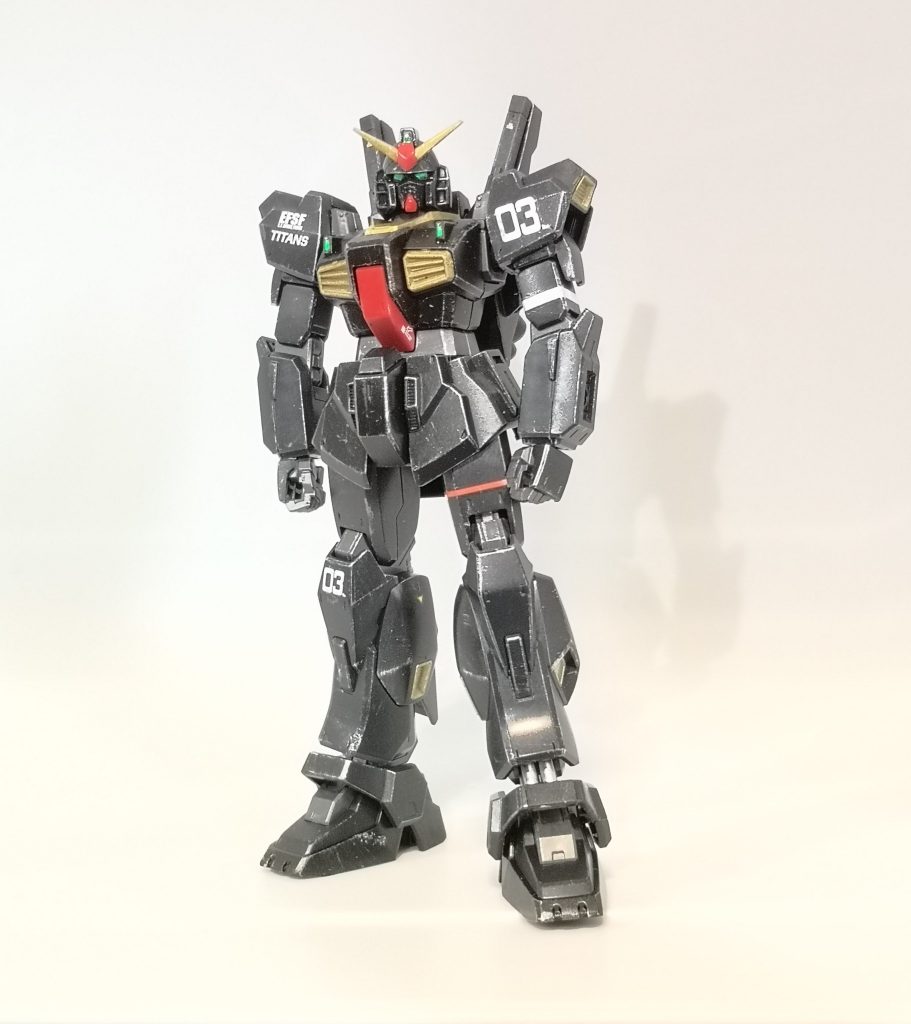 Mk-Ⅱの立ち姿って、肘を外に向けてるイメージが強いんですゼータのOPだったか凄いマッシブだった気がします、それに比べるとこの子はやや細身ですね