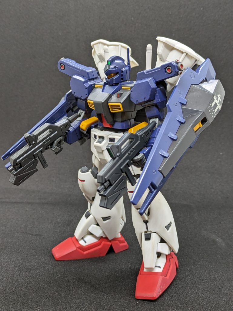 シールドブースターと組み合わせて強襲タイプへ!一撃離脱を主とした作戦に