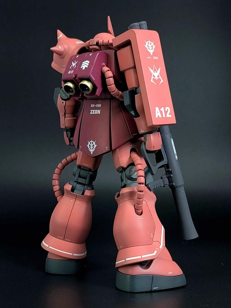 シャアザク–3枚目/制作者：YAKISOBA