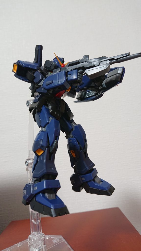 こっちはノーマルのビームライフルです(*｀･ω･)ゞ