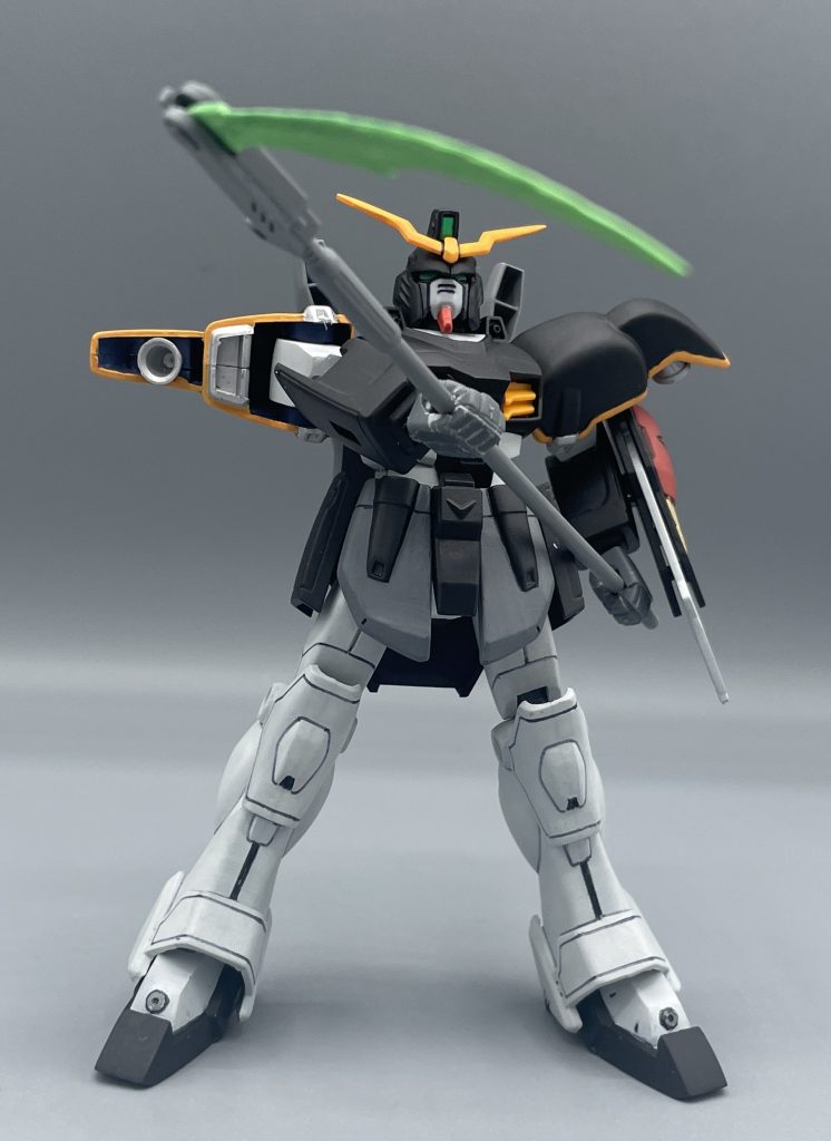 斬って斬って斬りまくるッ！！　下から見ると、少しカッコよく見える不思議・・・笑