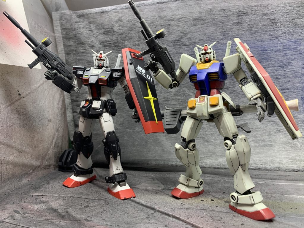 昔作成したHG RX78-2と並べて、、、