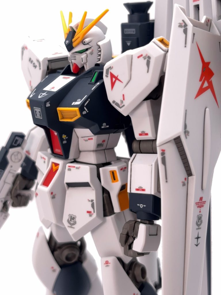 HGUC νガンダム–5枚目/制作者：ハヤマオ