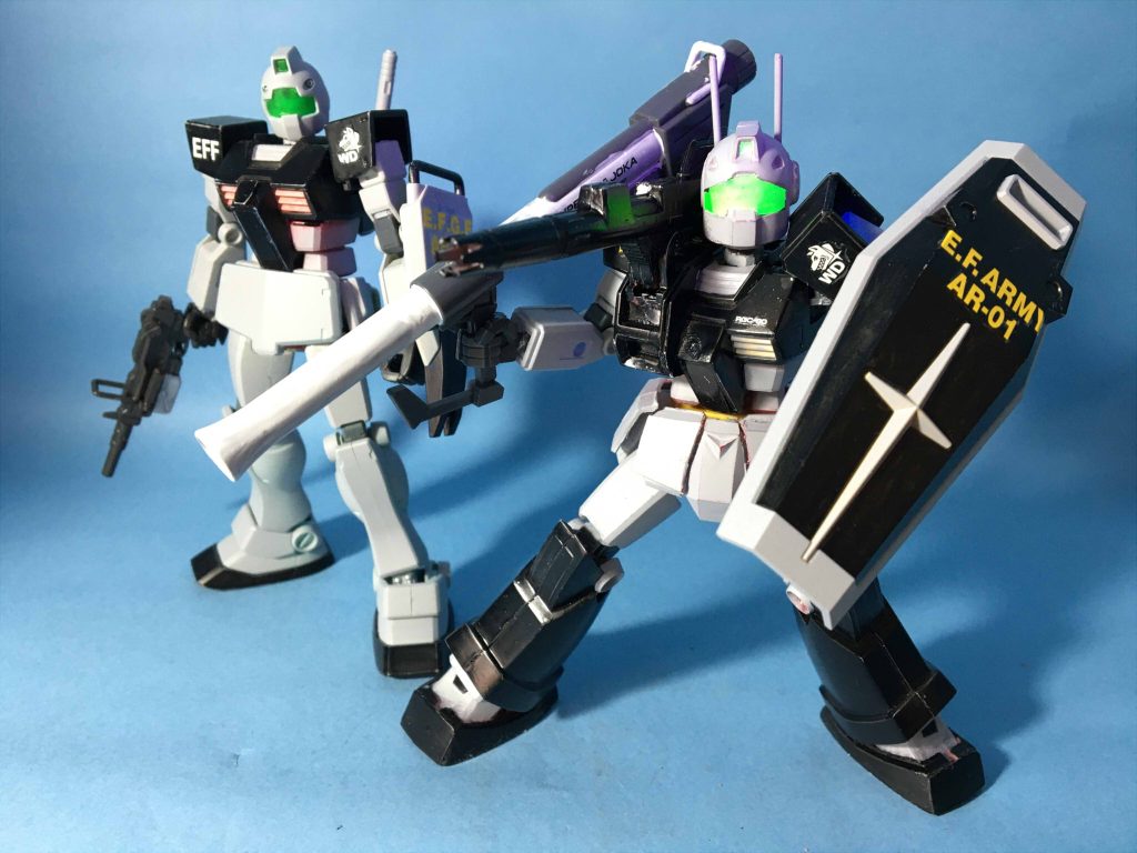 HGUC×EGジム(ホワイト・ディンゴ隊仕様)と撮影