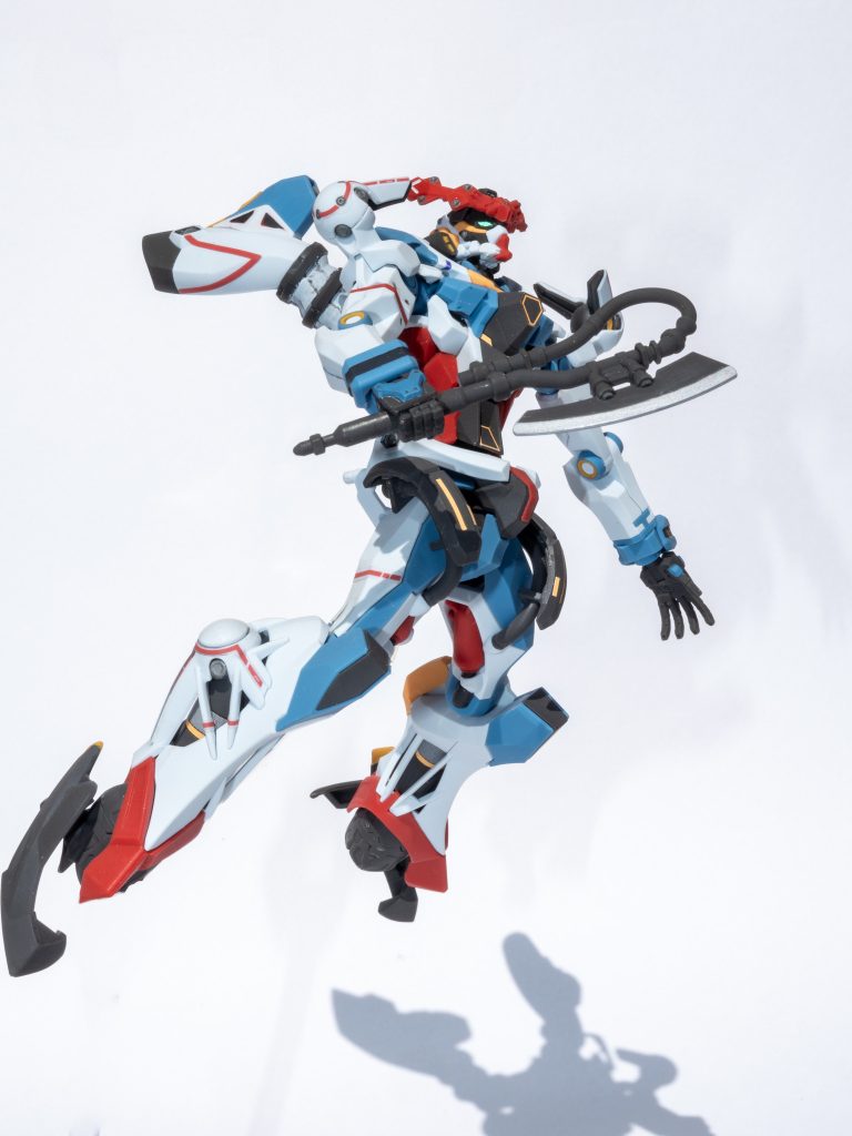 最初の武器がヒートホークって時点でもうね。これ、あの可愛いマチュが動かしてるんだぜ…