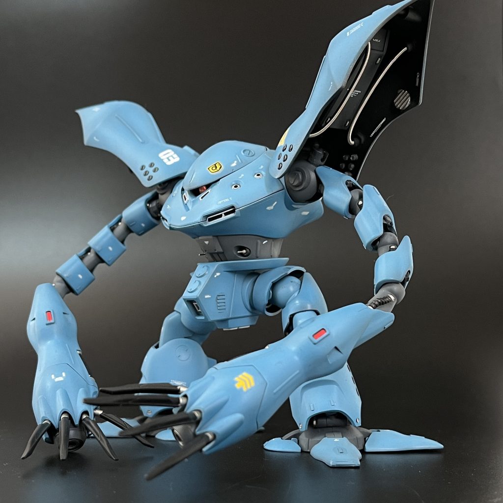 少しアオリ目でパシャリ。