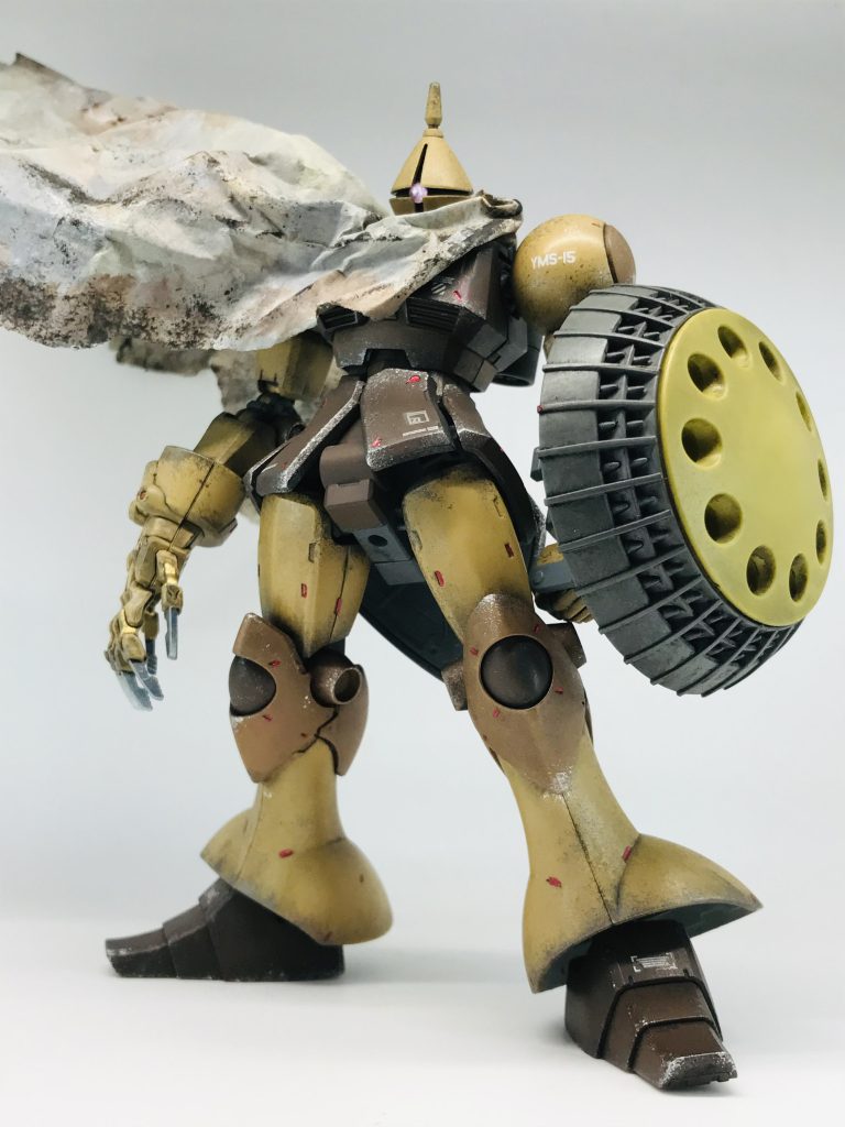 HGUC ギャン（新）筆塗り全塗装（ランナー塗装）＋ウェザリングといいつつシールド内側と関節などは塗ってないなこれ…※ランナー塗装とはランナーのまま塗装してから、組み立てる手法です難易度　★★☆☆☆作業時間　★★★☆☆敷居の高さ　★★★☆☆ウェザリングするなら筆ムラも気になりません🙄（笑）