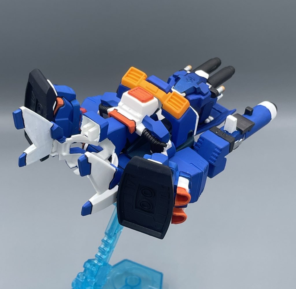 バックショット ガンダムの足裏のスラスターが、Gキャリアーのバーニアスラスターとして機能しているの、よく考えられているなぁと思います。