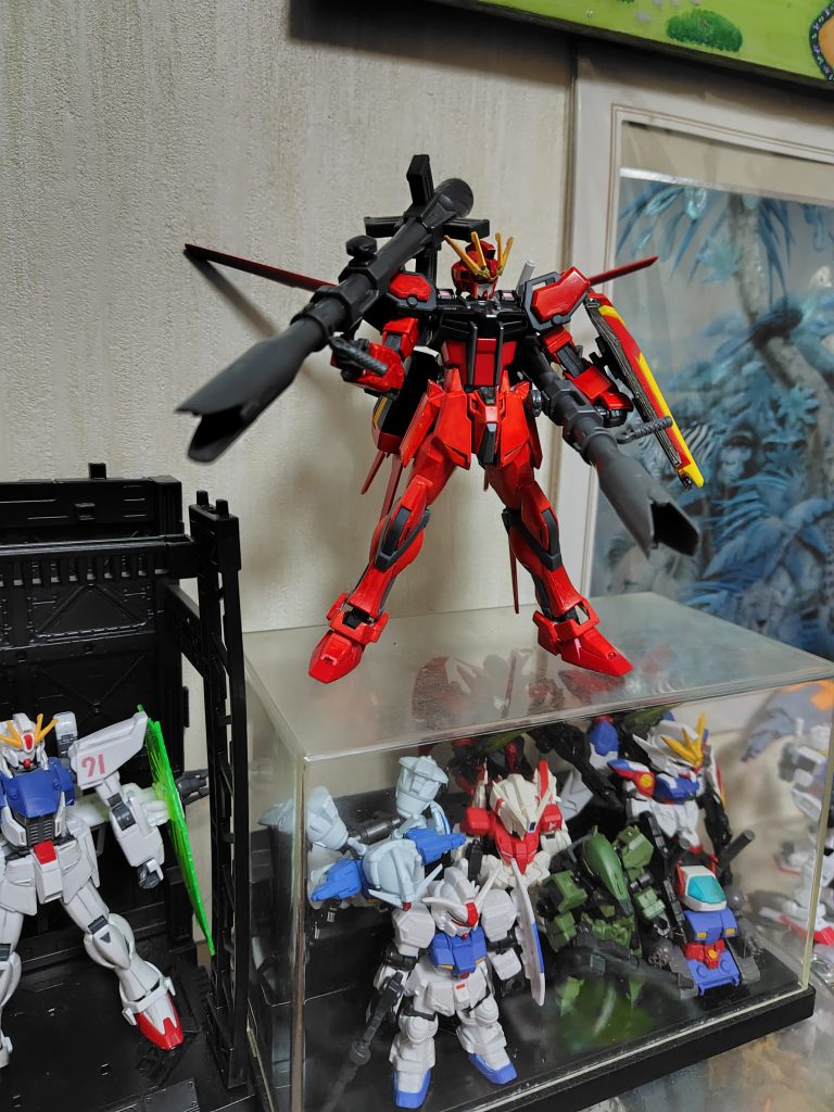 ストライク…–2枚目/制作者：えび