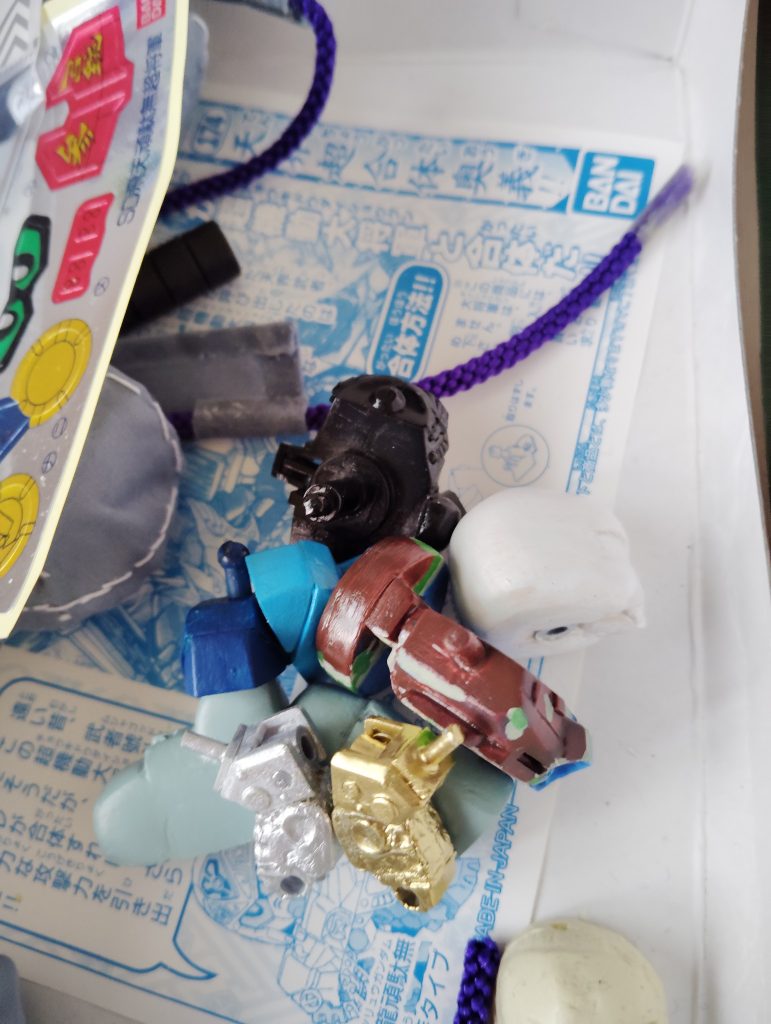 バラバラにしてもくっつきますよ