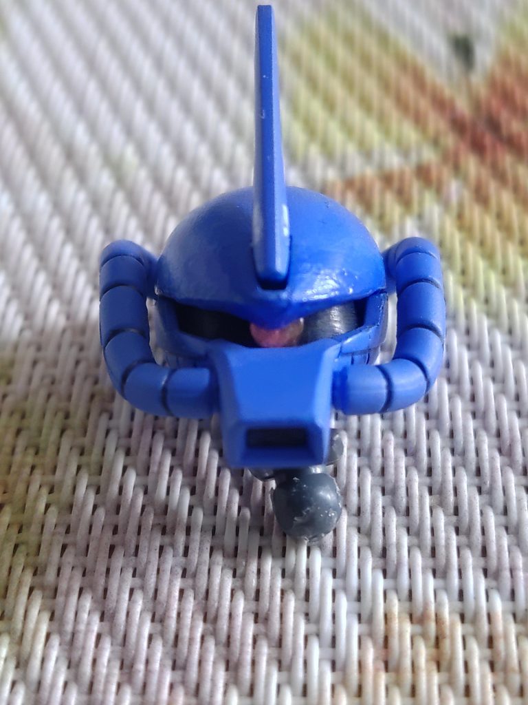 目元を少し深めにしてみました。 