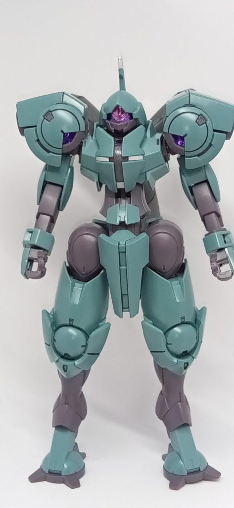 前　　パッケージどおりに墨入れしてます。