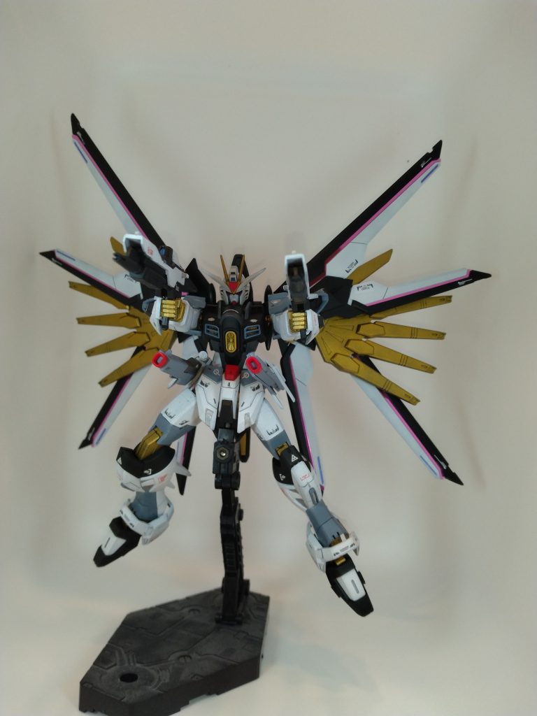 SEED フリーダムキットはどれもポージング決まりますね