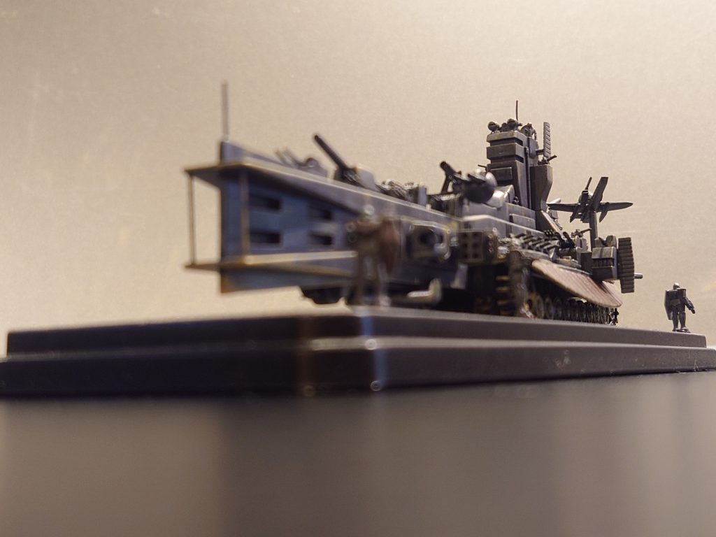 サラミス級転用陸戦艇–3枚目/制作者：FUBAR