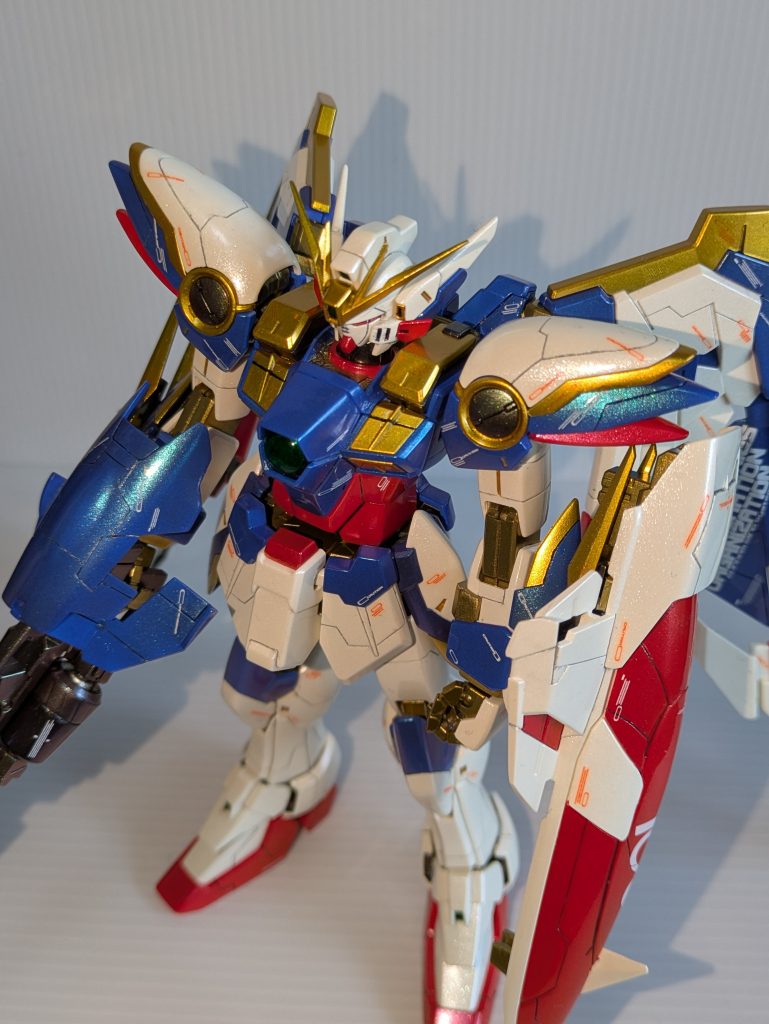 フレームはダークゴールド(スターブライトゴールド+スターブライトアイアン)で塗りました。