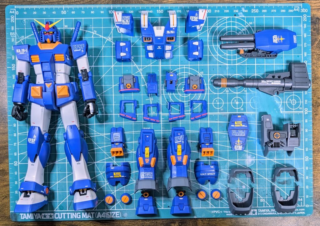 トップコート前にイタズラに並べてみました😅