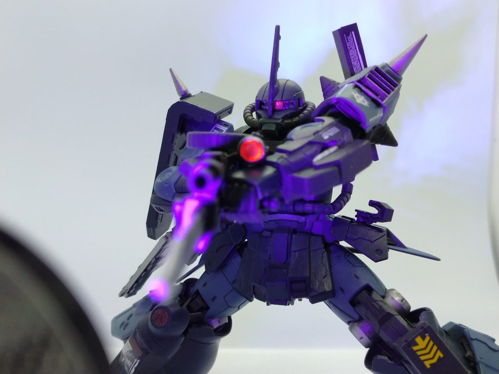 軍警ザク…ではないです