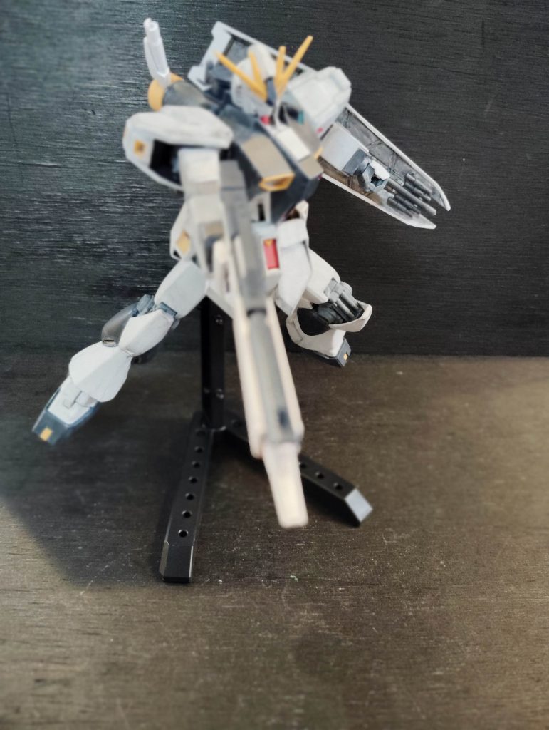 EG νガンダム–5枚目/制作者：謎の大鈴木