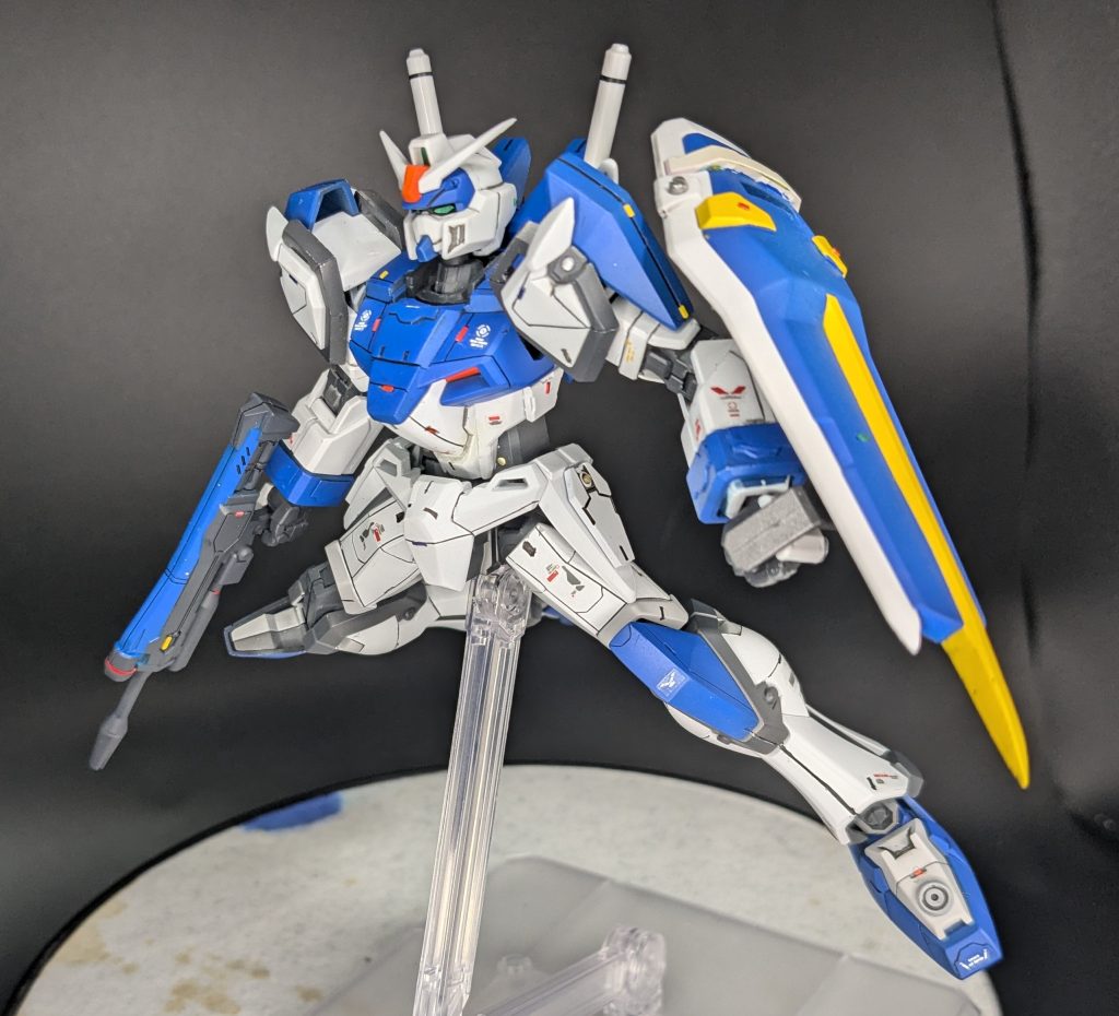 アサルトシュラウド外して素のデュエルにもなれる。アサルトシュラウドの下にモールド追加してても見えないのが悲しい