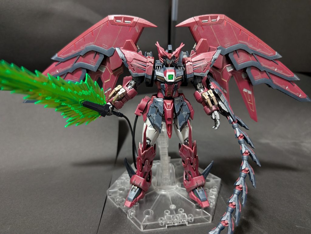 羽とビームソードのサイズよ…