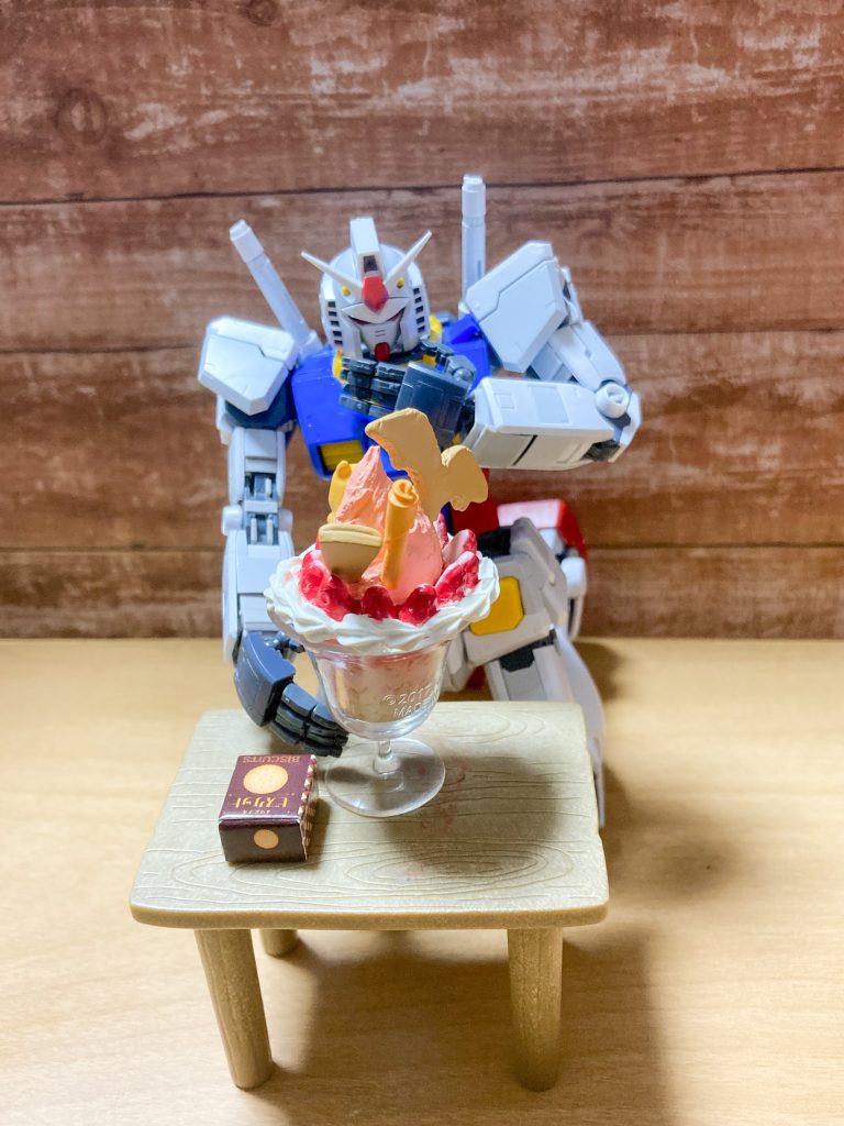 次の日…オジキ「シナンジュ君おらんし食べてみよ…」オジキに電流が走る…オジキ「美味すぎるぅ！」 