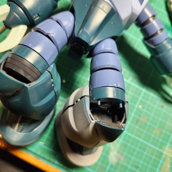 ブッ〇オフで1000円で買った完成品ズゴック