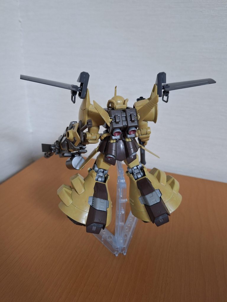 ｢•••だがあえて言おう、グフ飛行試験型であると‼️」