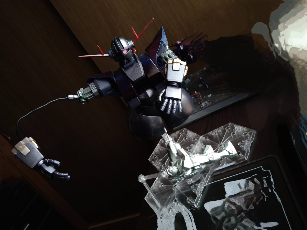 ジオング–2枚目/制作者：Sirocco