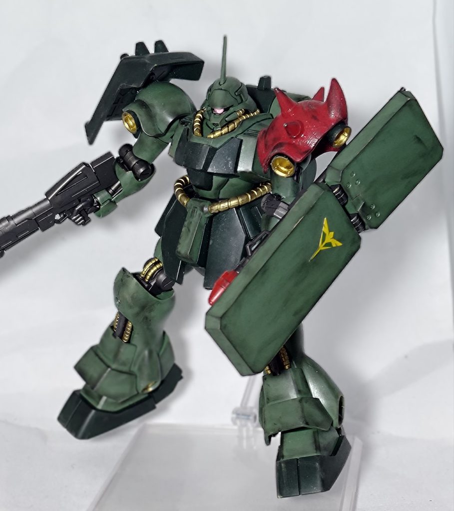 マッキーのゴールドが結構発色が良くて最近ゴールドをよく使用してます😄