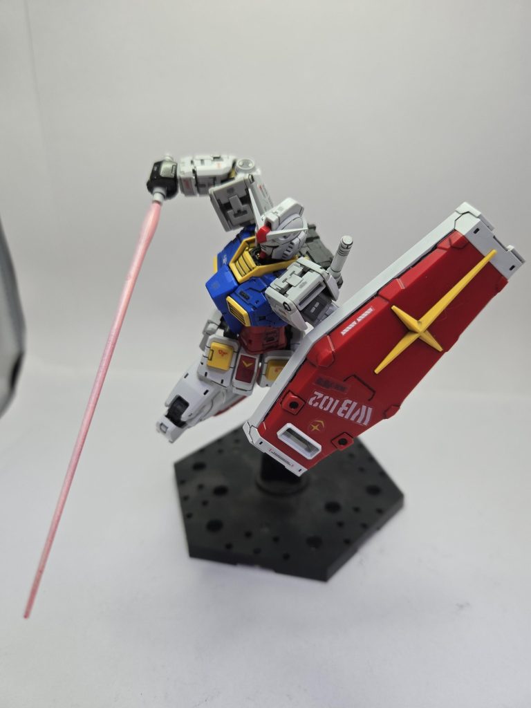 RG 1/144 RX-78-2 ガンダム Ver.2.0–3枚目/制作者：ガンプラ大好きパラ男！！（富士見の亀）