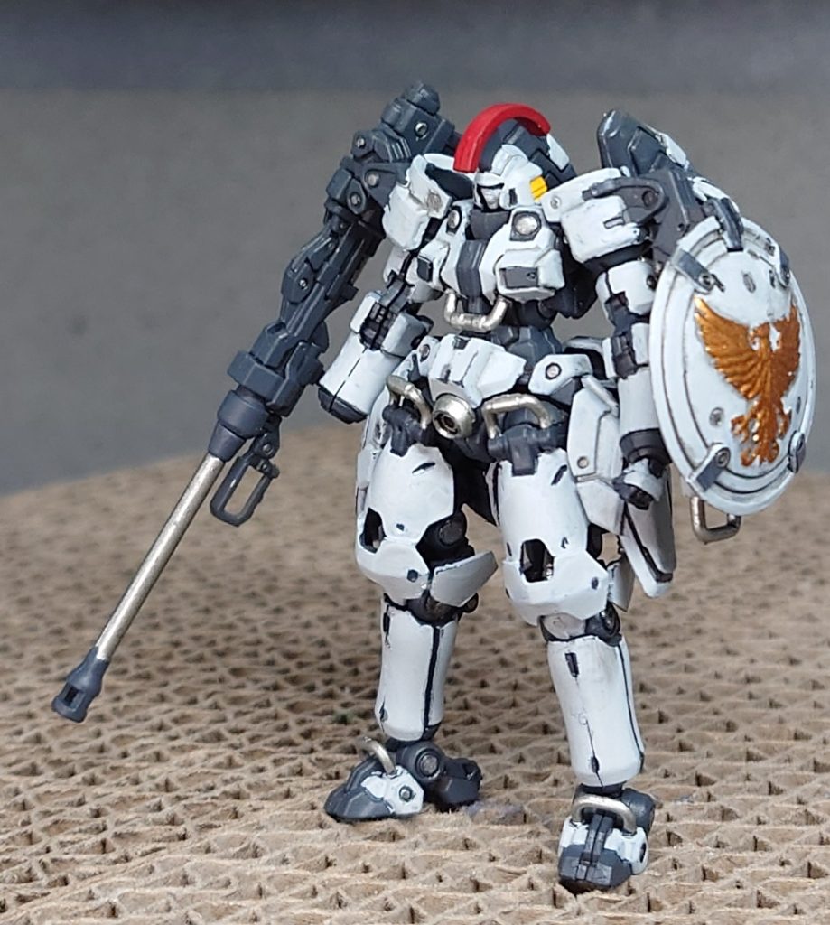 塗りやすいように首は切り落として後から接着しています。そのおかげ?で少し下を向けました。