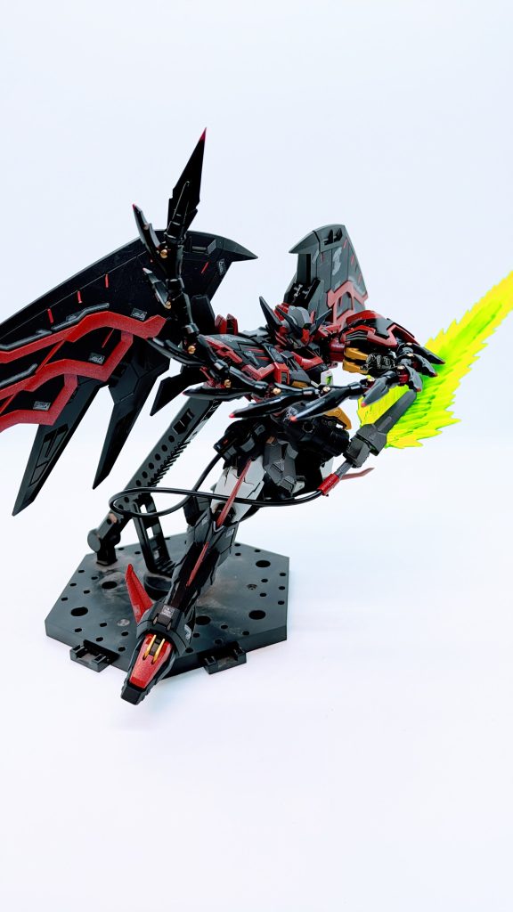 ガンダムエピオン「黒龍version」–3枚目/制作者：マッサン