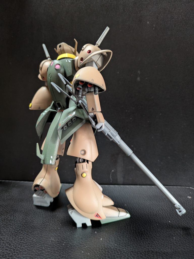 背面です。かなり欠品、欠損しているパーツが多かったので自作パーツ多目です。