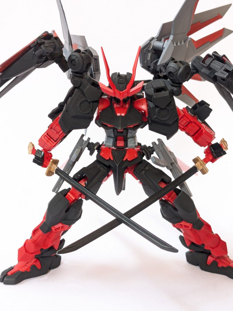 ポーズをつけるのがなかなか難しいですね。