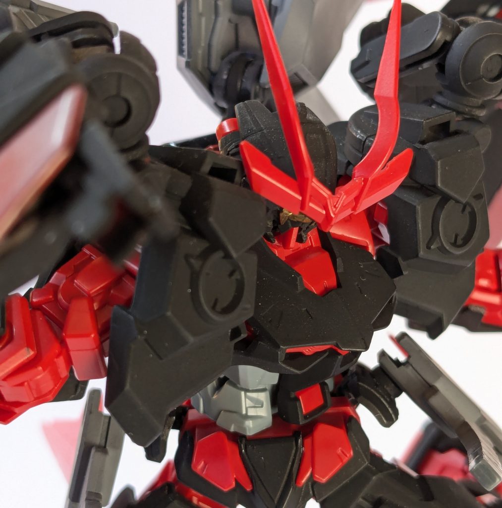 今回使った色フラットブラックセミグロスブラックフラットレッドモンザレッドゴールドジャーマングレー