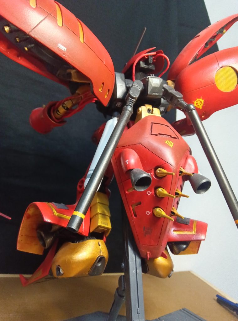 特徴その4 アクティブカノンはウェーブ社他で販売しているパーツを流用し、前後左右に動くようにしています。