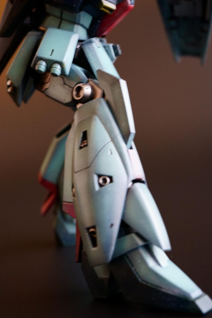 ガンダムもどき–3枚目/制作者：のぶ