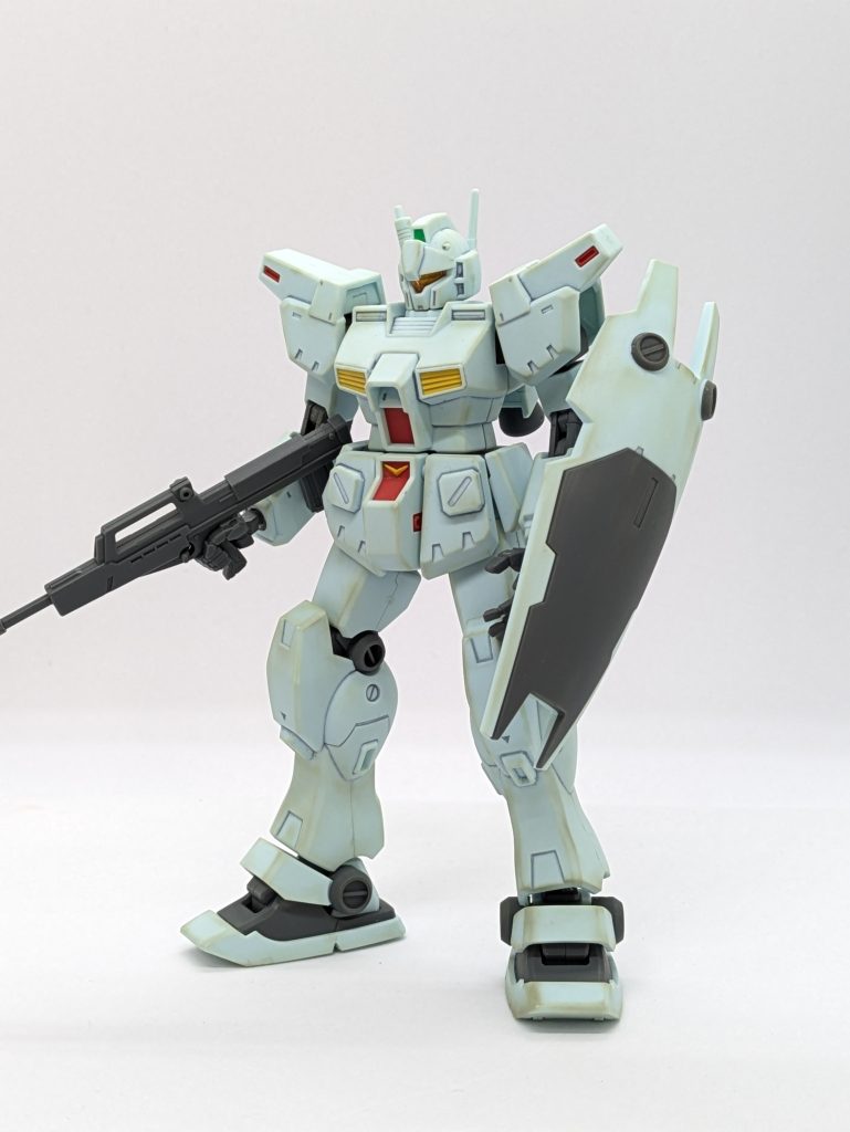 こんにちは、こんばんは、おはようございますm(_ _)m0083縛りになっております！いつも通りの変更一切なしで水性艶消しトップコート＆軽いウェザリングのみです！それだけでも充分にいいと思うのですが・・・