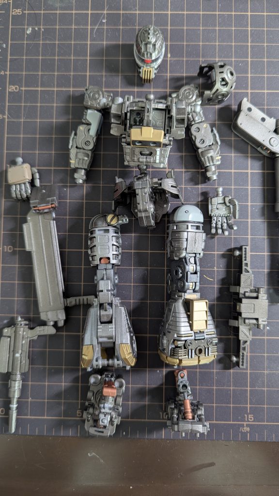 内部フレーム。ほとんどがザクⅡVer2.0と思われる。