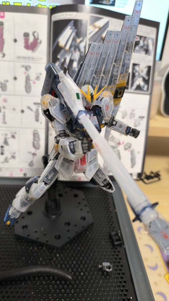 RG νガンダム–4枚目/制作者：@sakiika_sakika