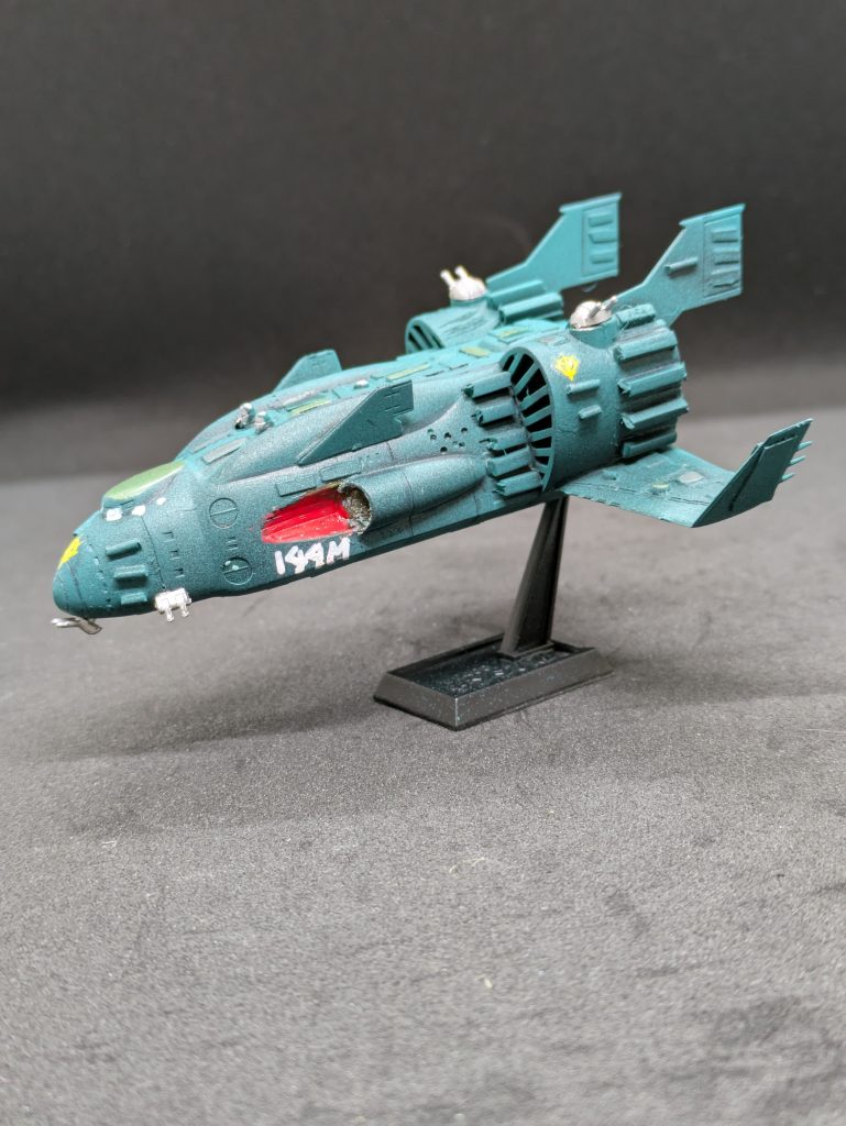 まお艦隊とはジオン軍宇宙突撃機動軍所属で月のグラナダに所属していた「まお大佐」が指揮する第18艦隊の通称であるが、通称が正式名称となる。ザンジバル級機動巡洋艦1隻とムサイ級巡洋艦2隻で構成され、モビルスーツは計14機を搭載している部隊である。