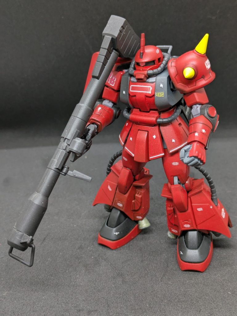 シャア・アズナブルじゃなくて、ジョニー・ライデンかー。どんな奴なんだ？当時の記憶では「MSV」を紹介した縦長の小冊子があって、それで紹介されたジョニー・ライデンは、普通のオッサンだったような・・・。でも当時144分の1は定価600円。100分の1は定価1200円でちょっと敷居が高かったんですよね。買えよ(笑)