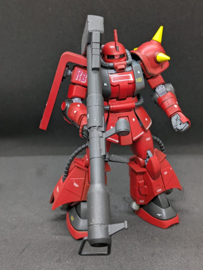 「戦場を駆ける『赤い稲妻』そう、俺がジョニー・ライデンだ！！」成長（したのかは謎？）した私が次にジョニーザクに出会ったのは「ギレンの野望」。ここでジョニー・ライデンが映像化されたのを初めてみました。「声が井上和彦さんでメッチャカッコイイ！！」プラモ欲しいなー。当時はまだ旧キットMSVは探せば定価で買える時代でした―。しかし、技量もないので、その時は買いませんでした。あんまカッコよく作れないしなぁ・・・。 