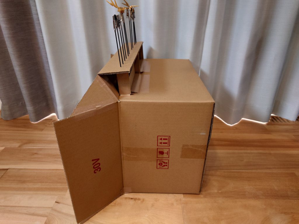 横から見るとこんな感じです。