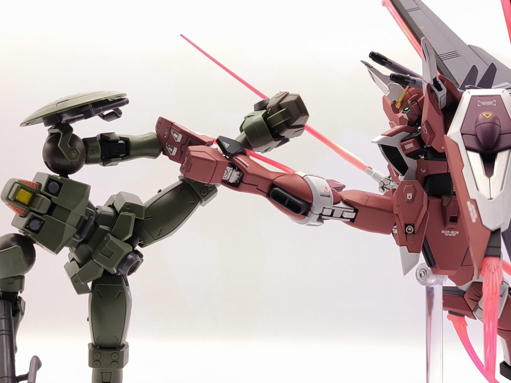 地味にこのポーズムズいよ〜