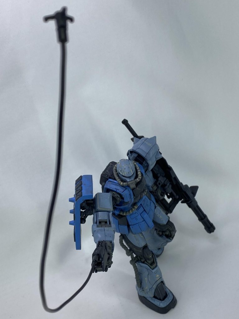 今回は以上です！レッドウルフ隊も作る予定ですが、1つくらいオリジナルを作ろうと思い、ミッドナイターズ仕様を妄想してみました。ってか…写真撮ってから気付いたんですけど、脚部の動力パイプの墨入れしてない！何やってんでしょうね自分…後で塗っておこう…一先ず、見ていただきありがとうございました！笑 